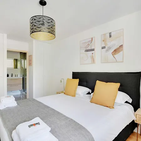 Lejlighed Exclusive Duplex -5bd-10p- *